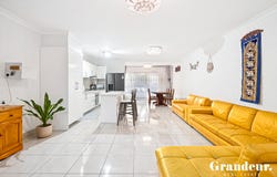 4/120 Oxford Street, Smithfield, NSW 2164