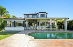 10 Malvern Place, Robina, Qld 4226