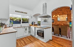 51 Ocean Avenue, Surf Beach, NSW 2536