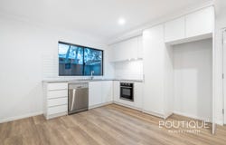 6/166 Leake Street, Belmont, WA 6104