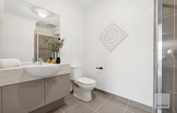 32 Ruthven Way, Mambourin, Vic 3024