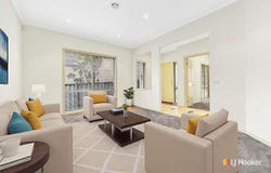 24 Yellowbox Crescent, Lyndhurst, Vic 3975
