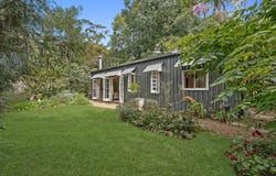 47 Alex Road, Mount Glorious, Qld 4520
