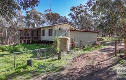 17 Railway Road, Clackline, WA 6564