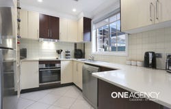 2/9 Barlow Street, Cambridge Park, NSW 2747
