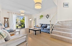 1/70 Cook Avenue, Surf Beach, NSW 2536