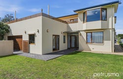 19 Wentworth Street, Bellerive, Tas 7018