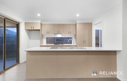 12 Dingo Street, Point Cook, Vic 3030