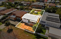 78 Arthur Street, Woody Point, Qld 4019