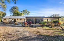 293 Stones Road, Woodbury, Qld 4703