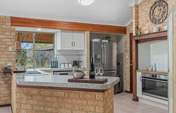 7 Caniroglen Court, Manjimup, WA 6258