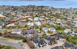 1/85 Diamond Drive, Blackmans Bay, Tas 7052