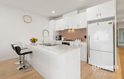 203/76 Epping Road, Epping, Vic 3076