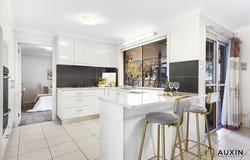 10 Swan Place, Pennant Hills, NSW 2120
