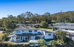 5 Strathford Court, Parkwood, Qld 4214