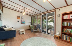 10 Ruskin St, Eastern Heights, Qld 4305