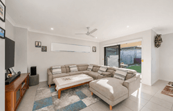 38 Palatial Crescent, Griffin, Qld 4503