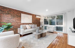 10/17 Fullwood Parade, Doncaster East, Vic 3109