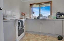 19 Sunset Dr, Mount Gambier, SA 5290