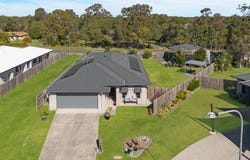 6 Rosa Court, Urangan, Qld 4655
