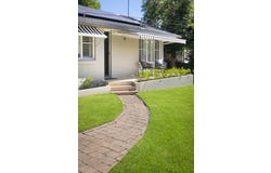 1 Carcoola Crescent, Normanhurst, NSW 2076
