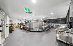 242 Moggill Road, Indooroopilly, Qld 4068