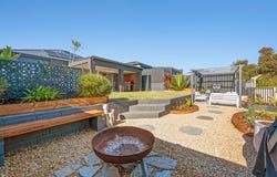 13 Emperor Way, Onkaparinga Heights, SA 5163