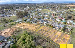 17-35 Poplar Street, California Gully, Vic 3556