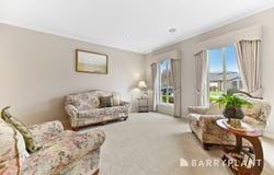 13 Lorikeet Drive, Berwick, Vic 3806
