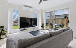 17 Baker Street, Bray Park, Qld 4500