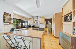7  Kuskopf Court, Mount Warren Park, Qld 4207