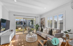7 Cambridge Circuit, Southside, Qld 4570