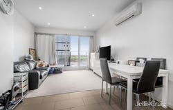 302/339 Mitcham Road, Mitcham, Vic 3132