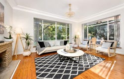 2 Fitzroy Avenue, Turramurra, NSW 2074