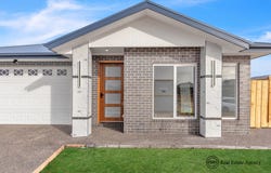 7 Rufous Way, Deanside, Vic 3336