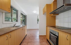 16 & 16a Dampier Crescent, Fairfield West, NSW 2165