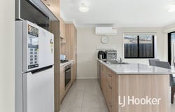 1/3 Springwater Drive, Drouin, Vic 3818