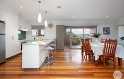 10 Ada Rose Heights, Brown Hill, Vic 3350