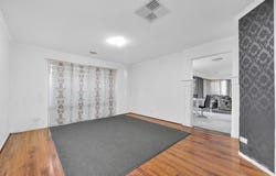 17 Kingsford Way, Roxburgh Park, Vic 3064