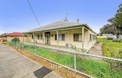 31 & 33 Throssell Street, Collie, WA 6225