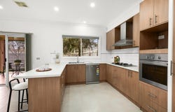 1/27 Northern Crescent, Craigieburn, Vic 3064