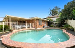 23 Watford Crescent, Molendinar, Qld 4214