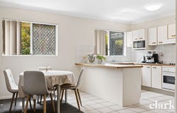 1/33 Franz Road, Clayfield, Qld 4011