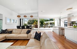 202 Graceville Avenue, Graceville, Qld 4075