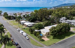 13 Beach Road, Cannonvale, Qld 4802