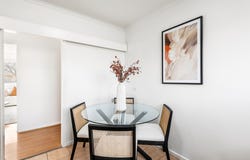 2/23 Paddington Road, Hughesdale, Vic 3166