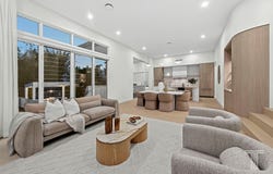 52 Melbourne Avenue, Camp Hill, Qld 4152