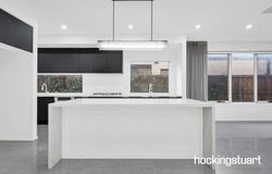 6 Cycad Avenue, Donnybrook, Vic 3064
