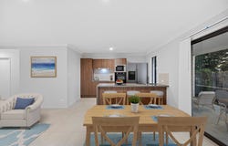 104 Point O'Halloran Road, Victoria Point, Qld 4165