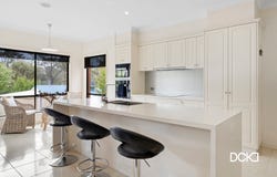34 Chelsea Boulevard, Strathdale, Vic 3550